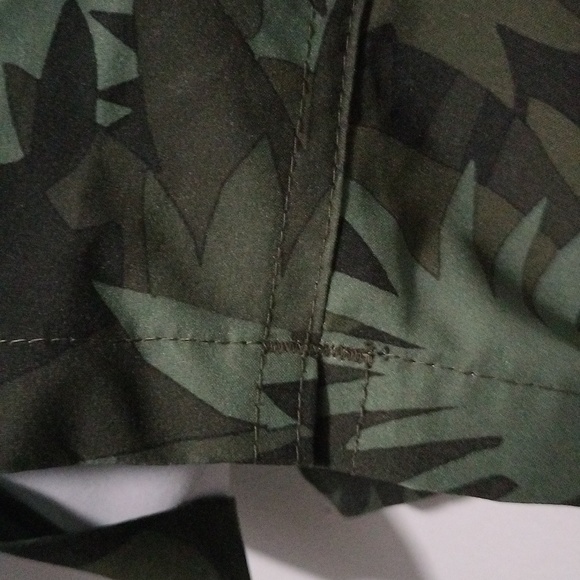 GoodFellow Men's swimming shorts size M - Picture 10 of 15